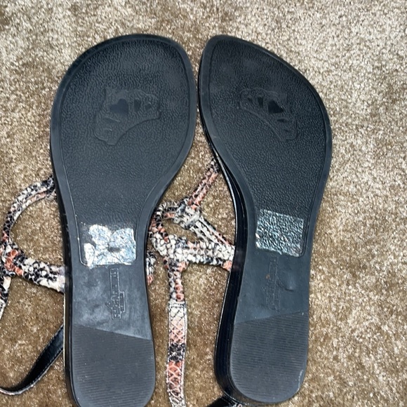 Fergalicious by Fergie - Picture 2 of 4